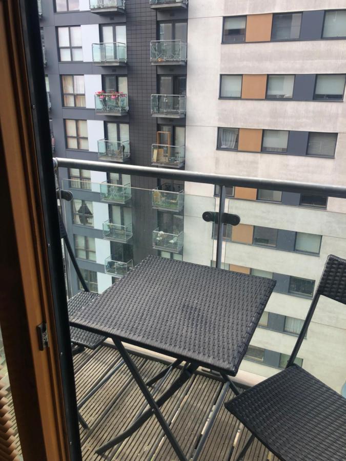 Lovely Serviced Apartment 2Min 2 City Center Manchester Exterior photo